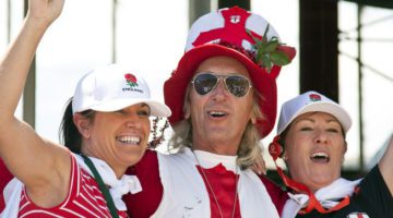 England cricket fans