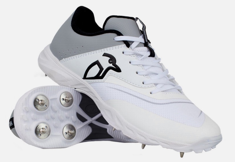 cricket boot spikes