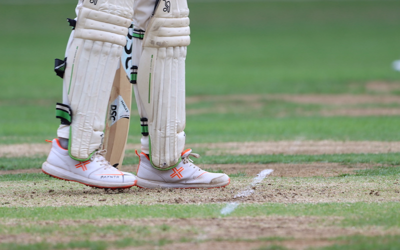 Cricket on sale bowling spikes